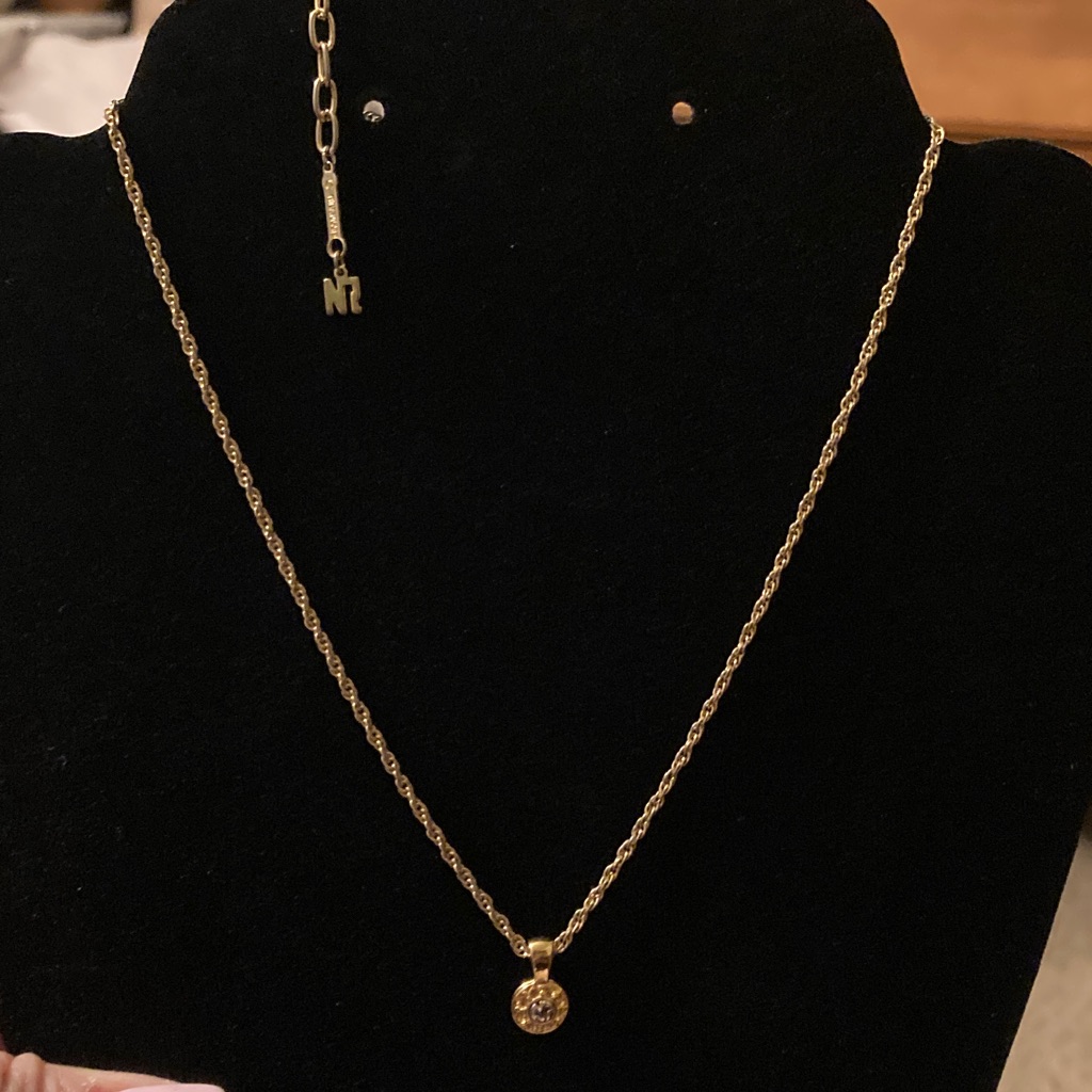 Nina Ricci Euc Vintage Two-Tone Circular Design Pendant Necklace WGold Crystals 125$